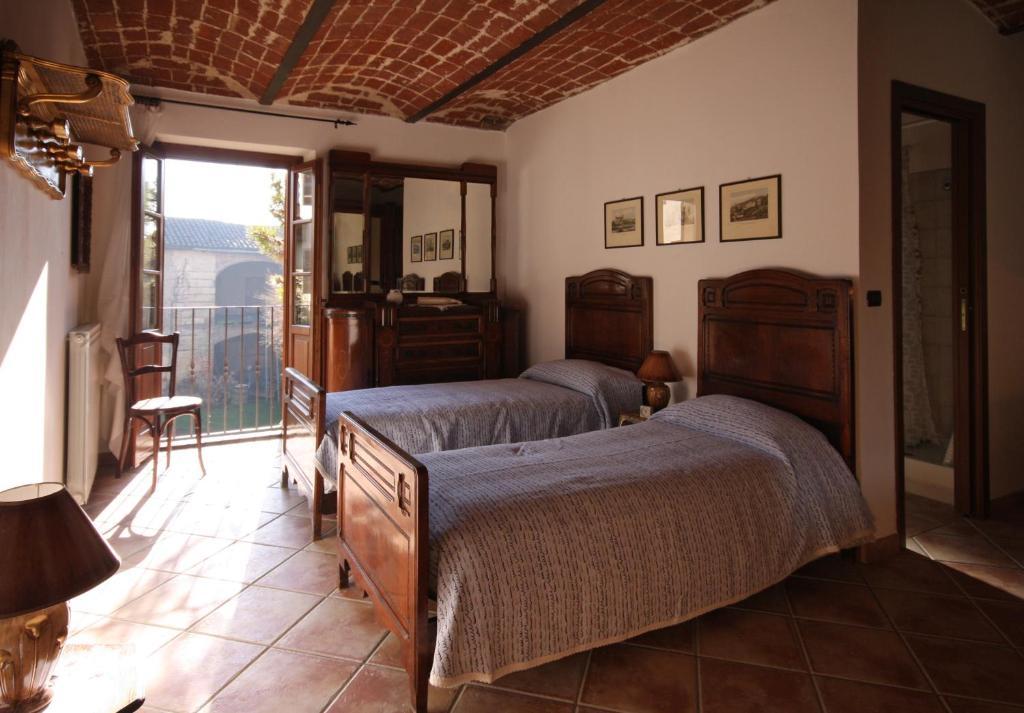 Relais San Desiderio Bed and Breakfast Calliano  Exterior foto